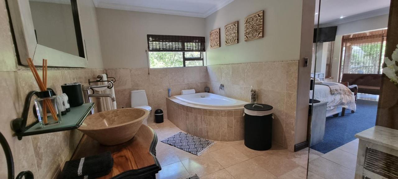Moquini Guesthouse Wilderness Extérieur photo